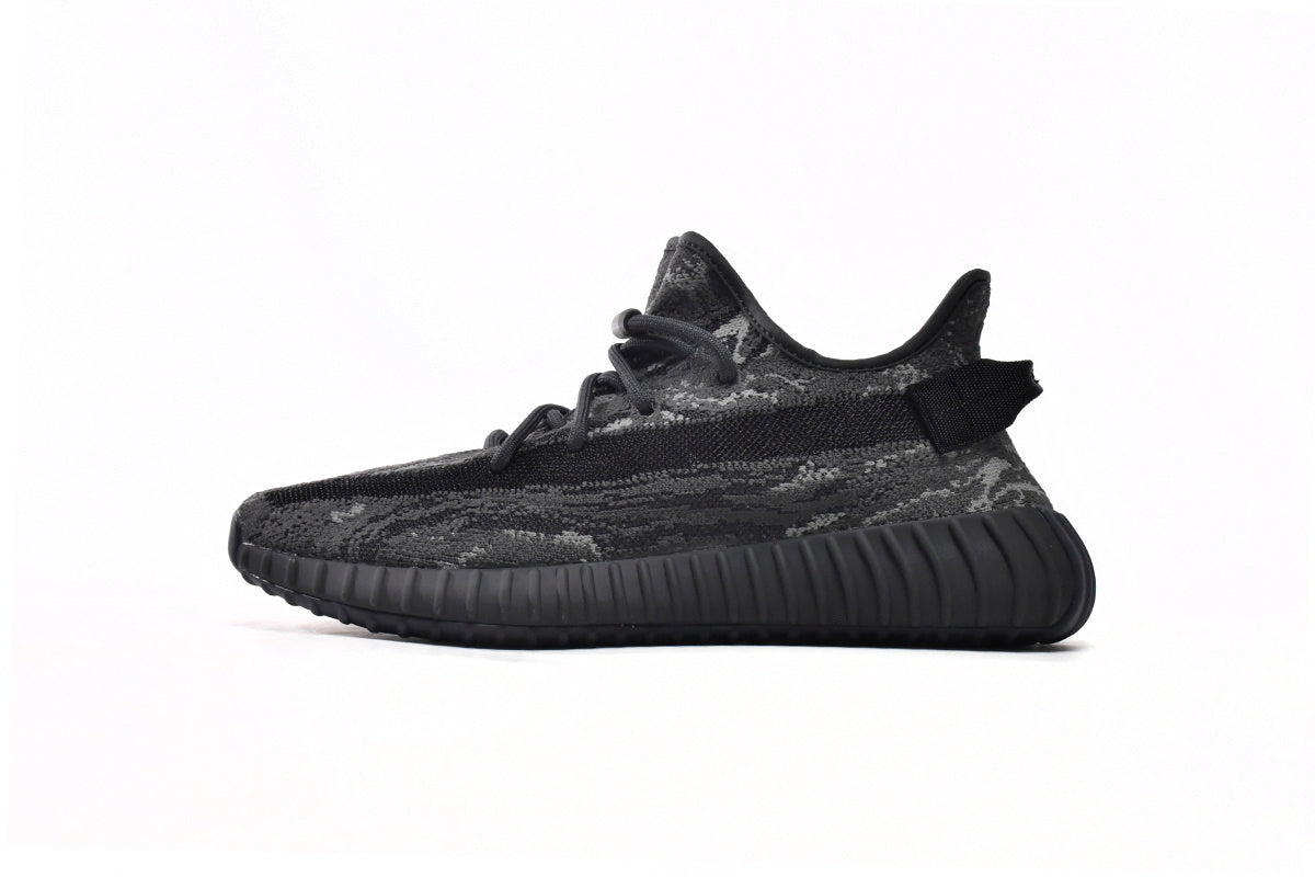 Adidas Yeezy Boost 350 V2 ¨C Lifestyle Sneakers
