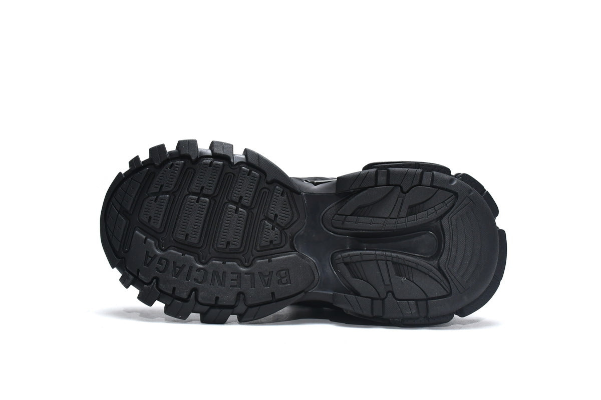 balenciaga men's shoes Track Sneakers  balenciaga runners black