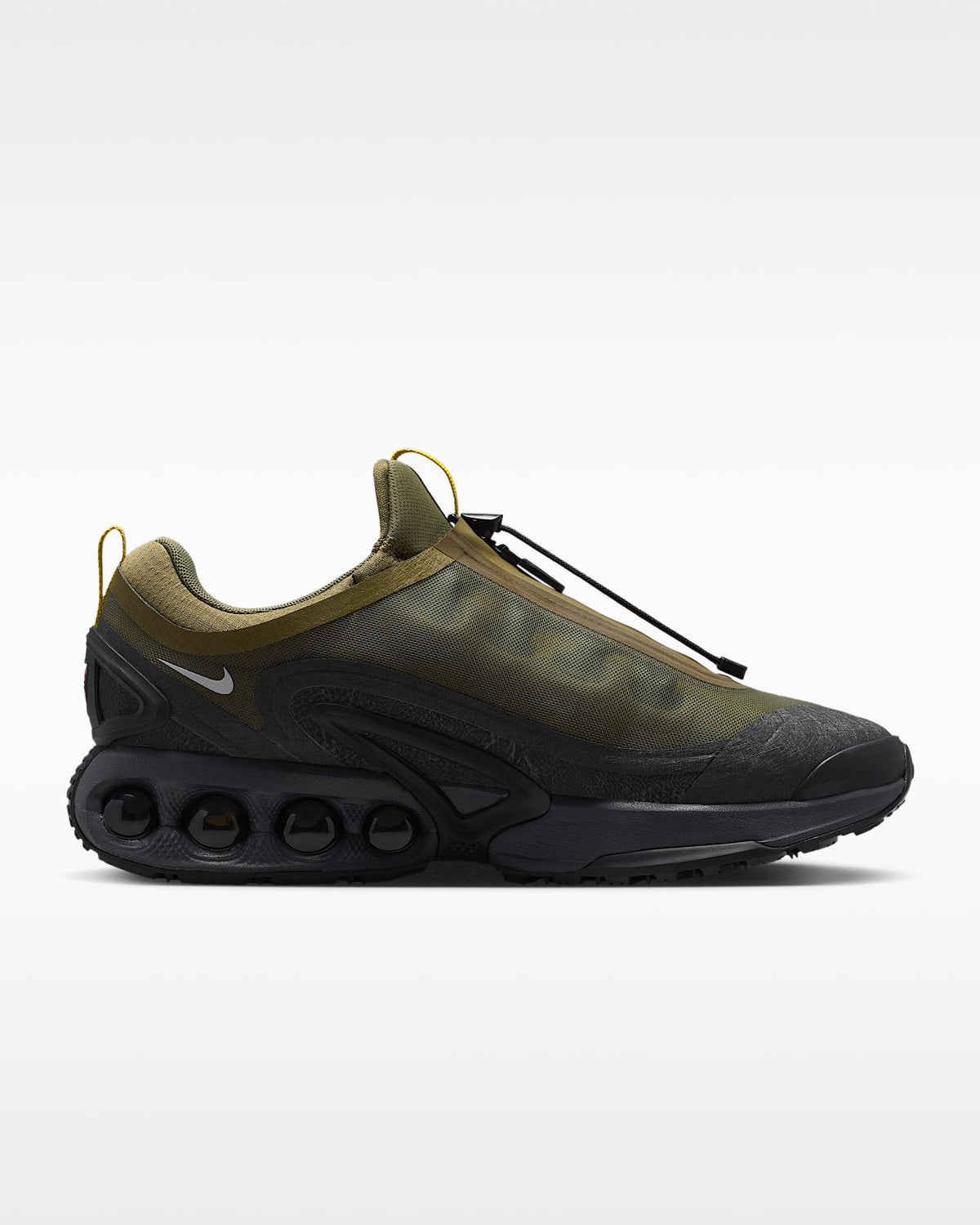 Nike Air Max DN Roam ¨C Olive Green / Black Mesh Athletic Sneakers