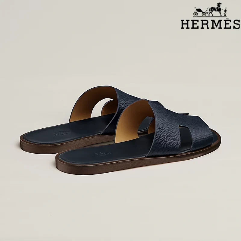 Herm¨¨s Oran Navy Flat Sandals