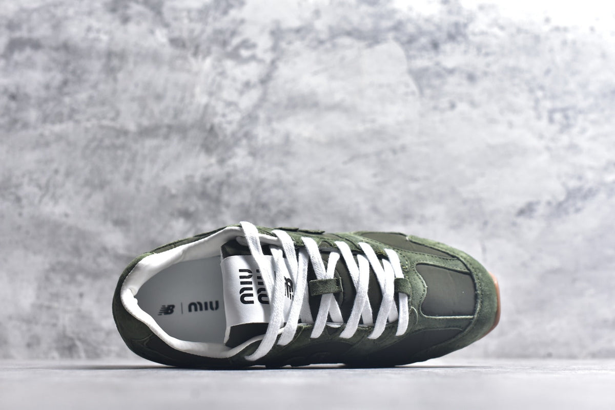 New Balance Women's & Men's Olive Green Low-Profile Retro Sneakers